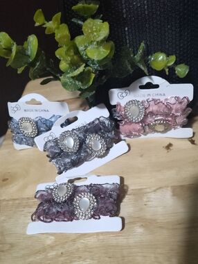 Four Hair Accessories  Stretch